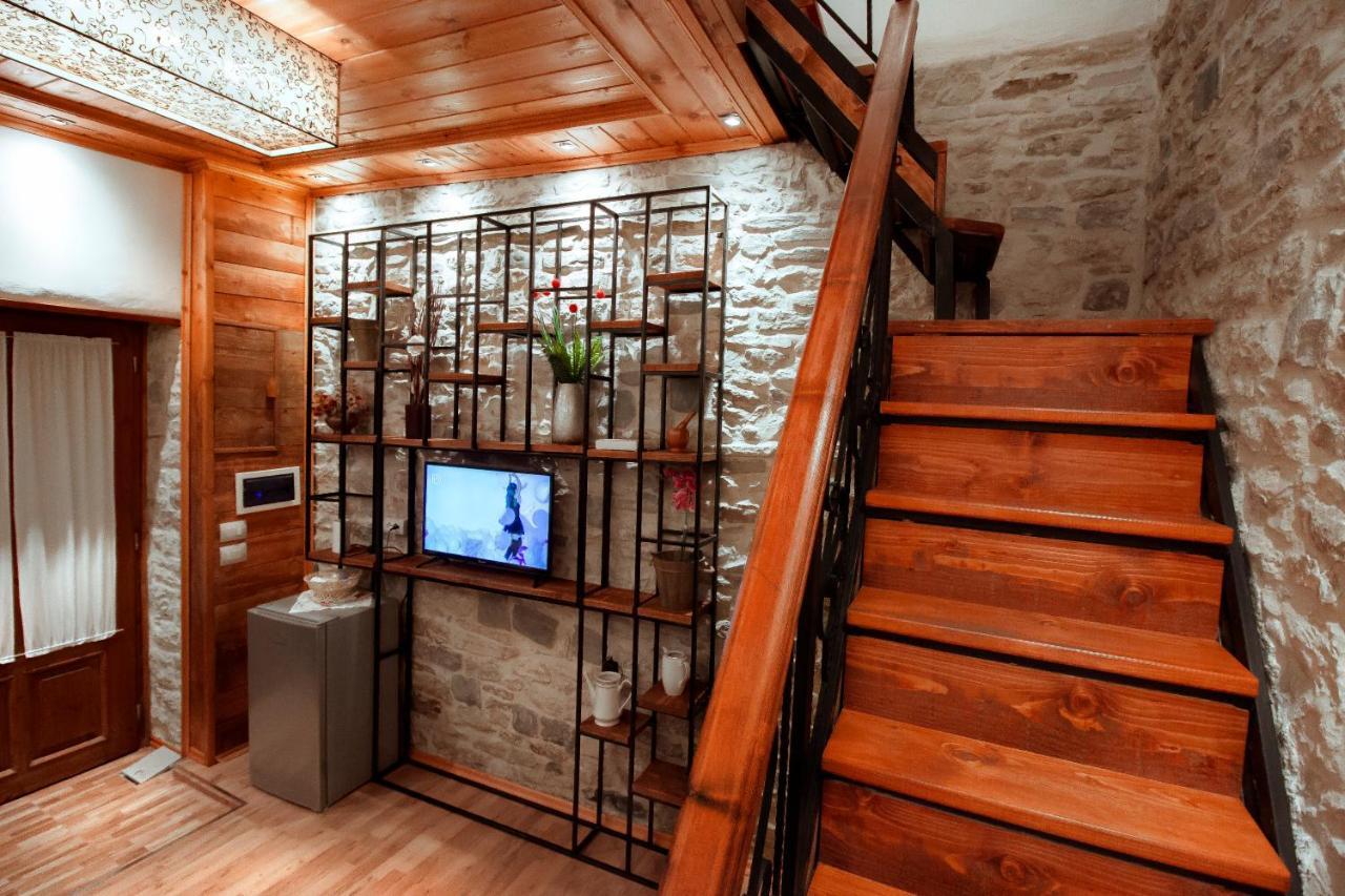 Duplex Apartment Viktoria Gjirokastra Zewnętrze zdjęcie