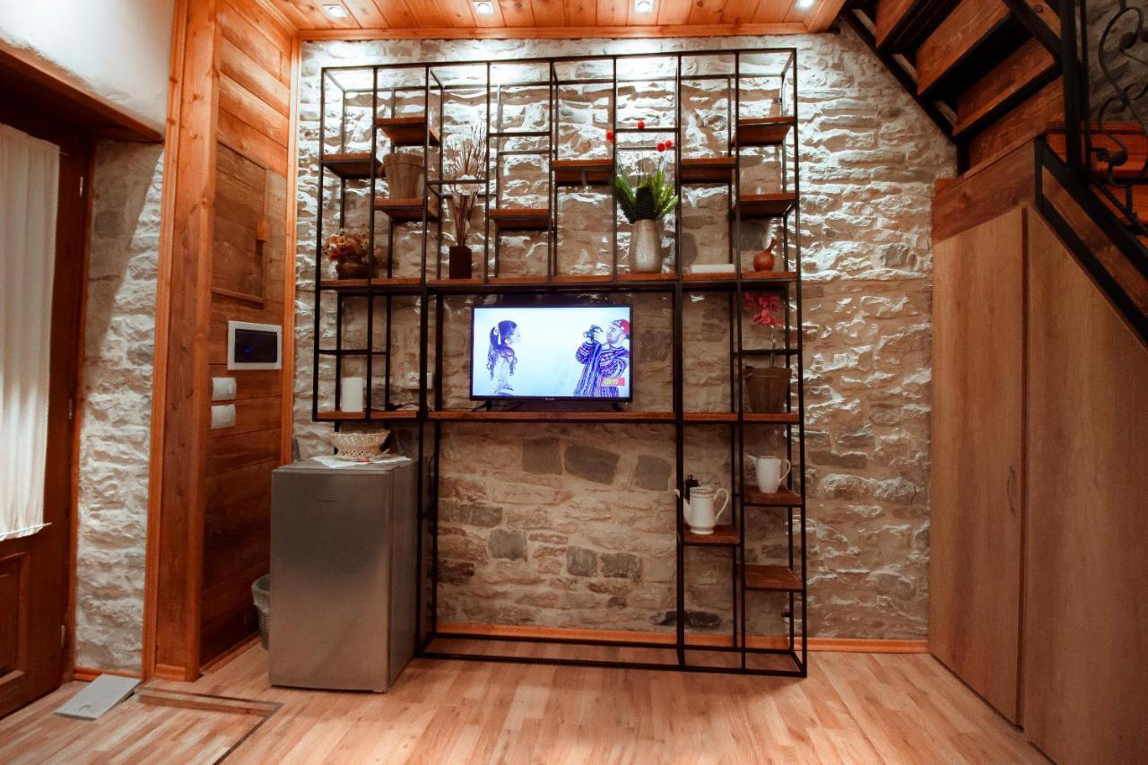 Duplex Apartment Viktoria Gjirokastra Zewnętrze zdjęcie