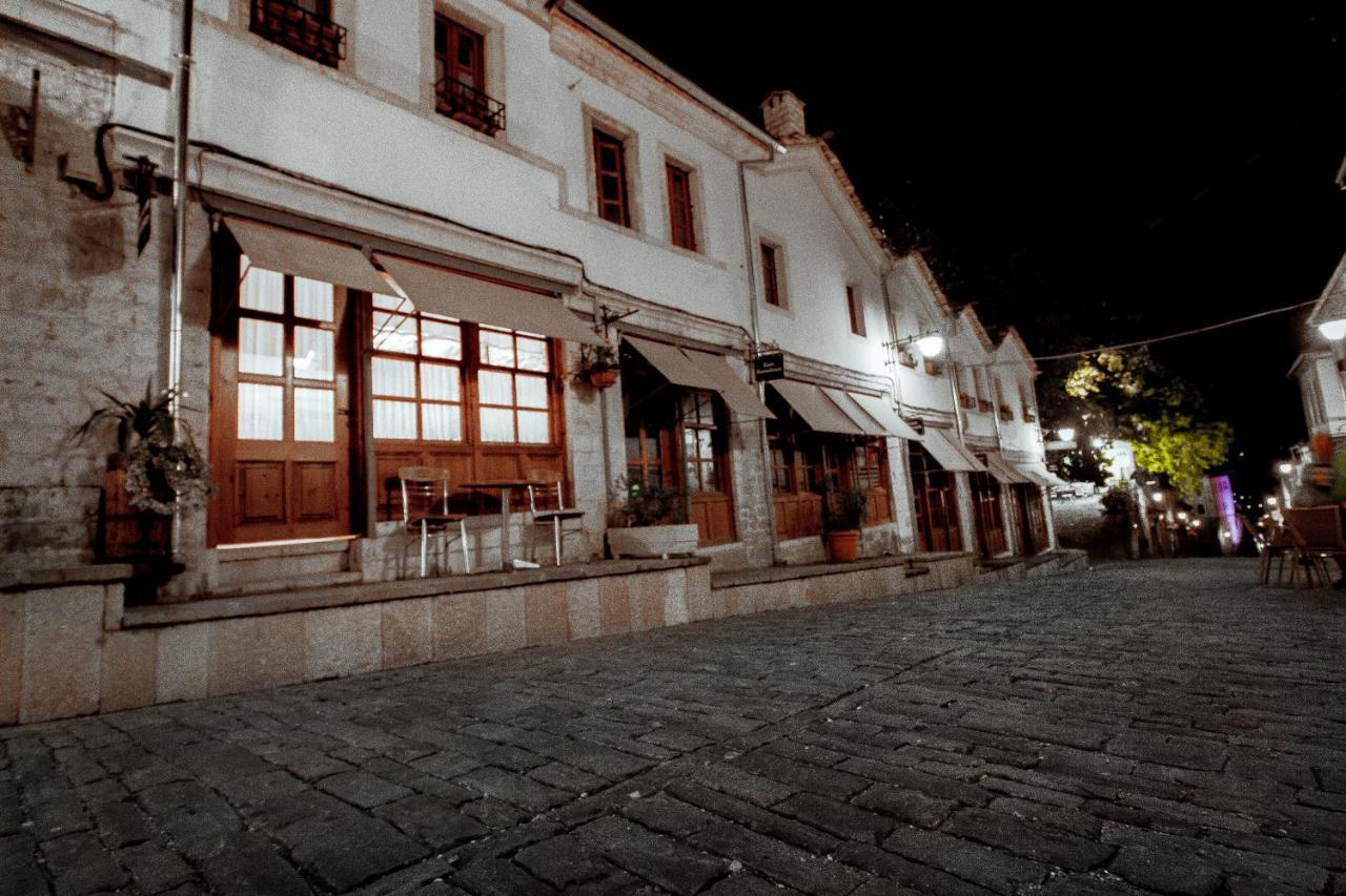 Duplex Apartment Viktoria Gjirokastra Zewnętrze zdjęcie